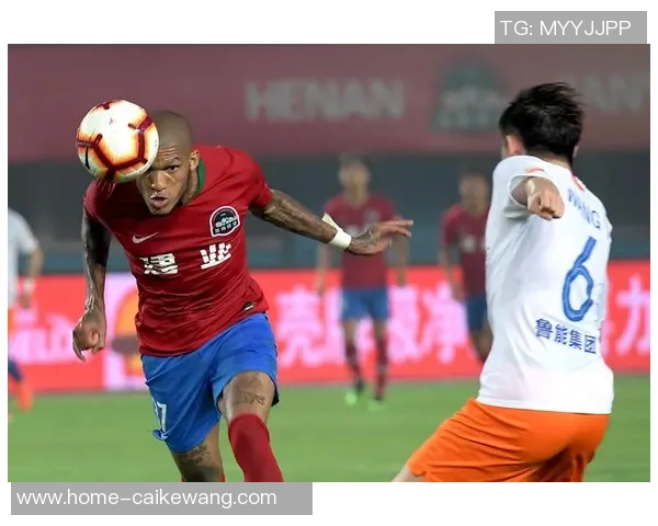 2016年河南建业与山东鲁能精彩对决回顾及赛季表现分析