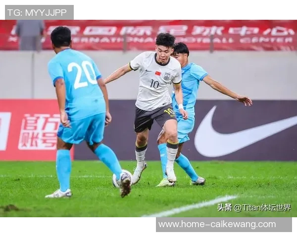 今晚东北联迎战泰坦期待一场激烈对决球迷热情高涨助威助力球队争胜